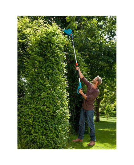 Ножницы электрические телескопические GARDENA для живой изгороди THS 500/48, изображение 4 от магазина Планета Инструмент Ножницы электрические телескопические GARDENA для живой изгороди THS 500/48, изображение 4
