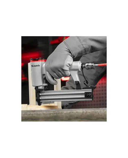 Пистолет гвоздезабивной MATRIX пневматич. 10-32 мм, изображение 12