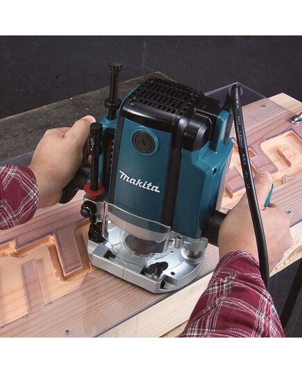 Фрезер MAKITA RP1803X02, погружной, 1650 Вт, 12 мм, гл. погруж. 0-70 мм, 22000 об/мин, пл. пуск, защ. от непр. включения, тормоз, микролифт, изображение 4