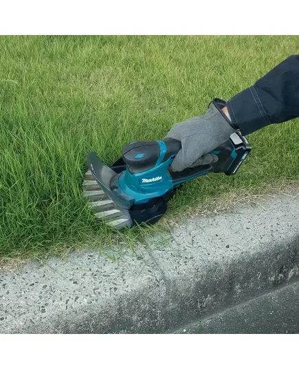 Аккумуляторные ножницы MAKITA UM600DWAE, для травы CXT 12 В, нож 16 см, регул высоты 15-25 мм, 2хBL1020B, DC10WC, изображение 2